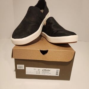 Olukai Black Camo Print Mens Shoes - New Never Worn. Mens Size 11.5 US Uk 44